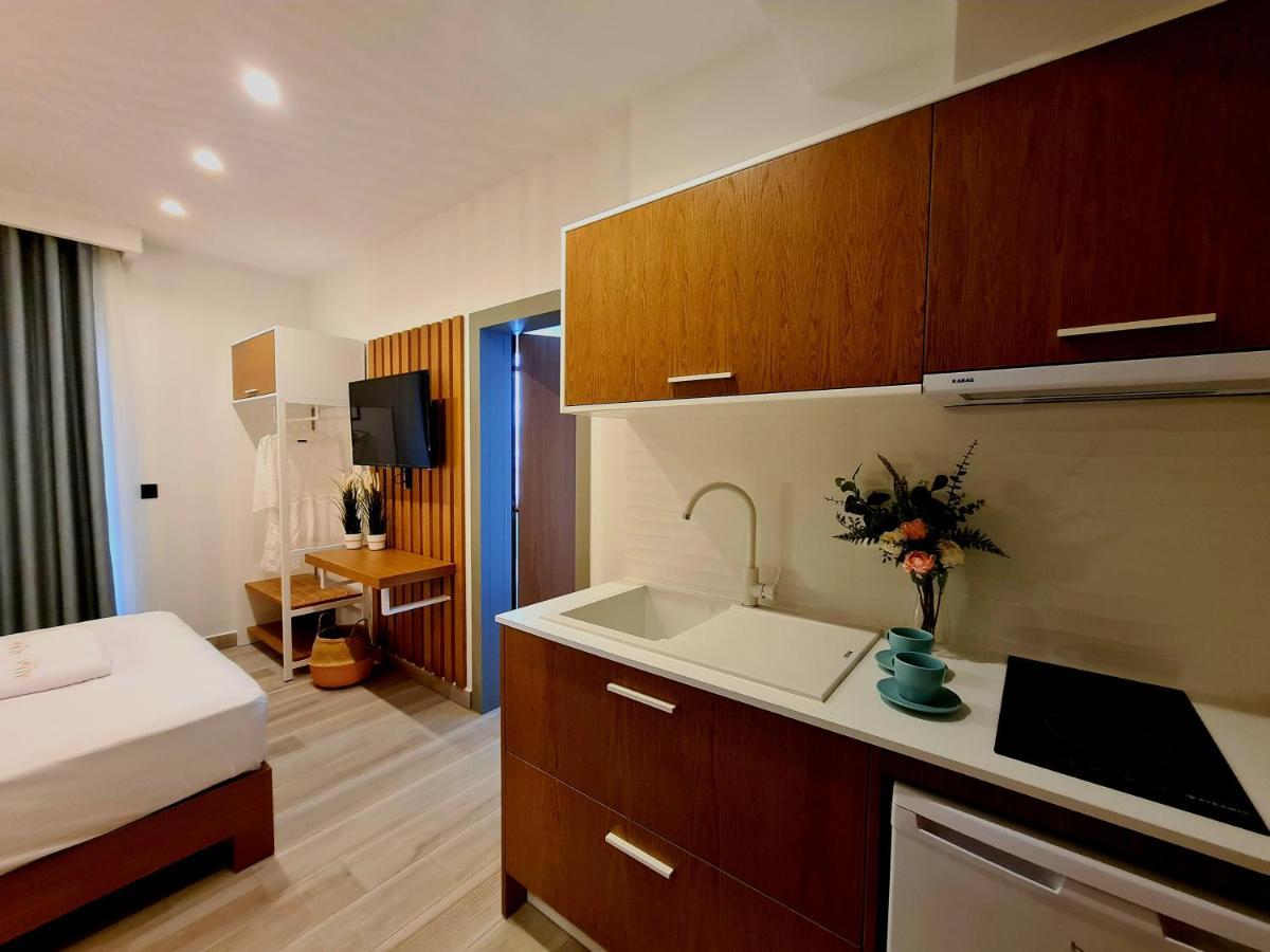 Alkion Boutique Living Aparthotel Nea Vrasna Exterior photo